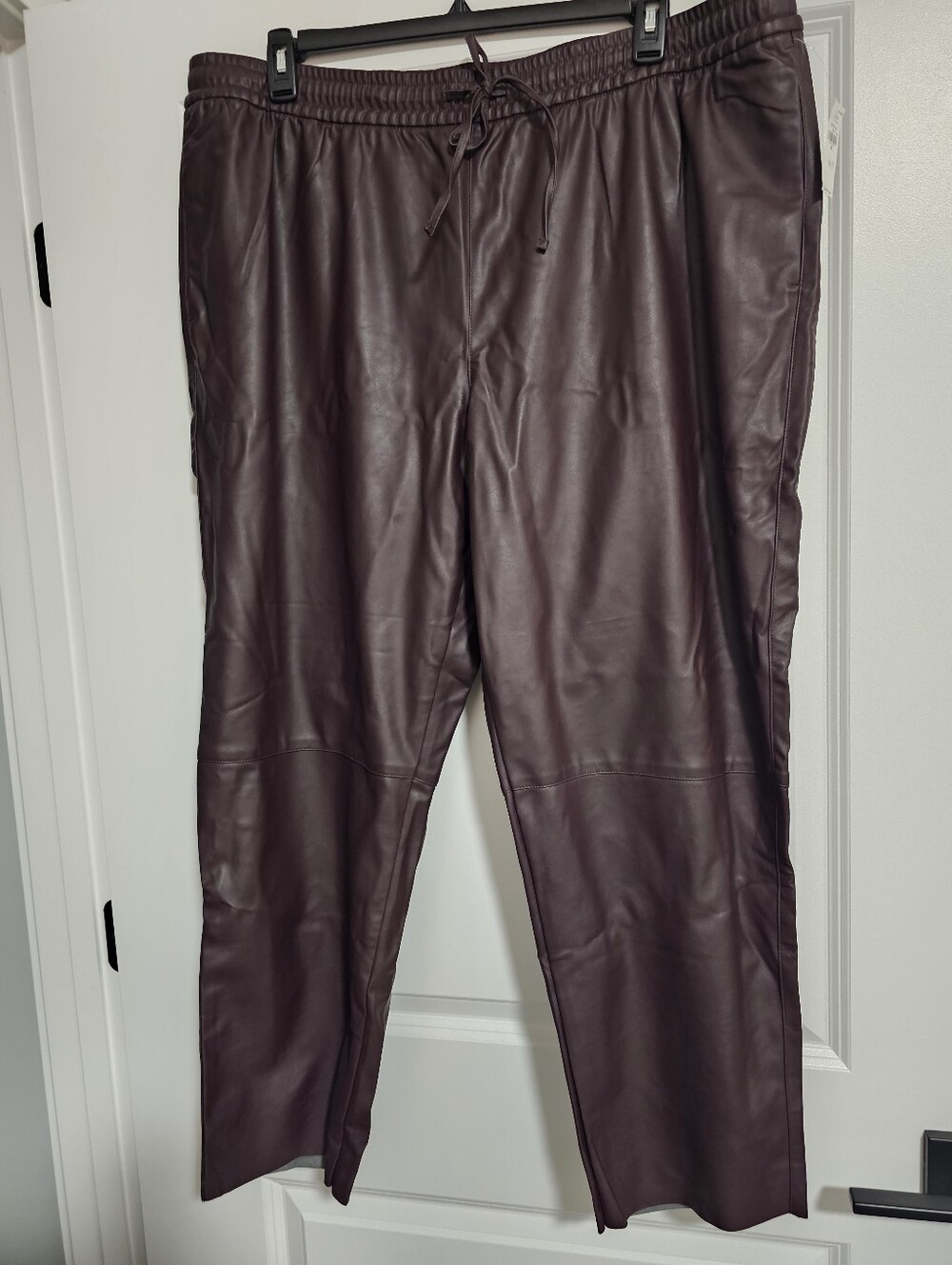 Women's Faux Leather Pants - Burgundy